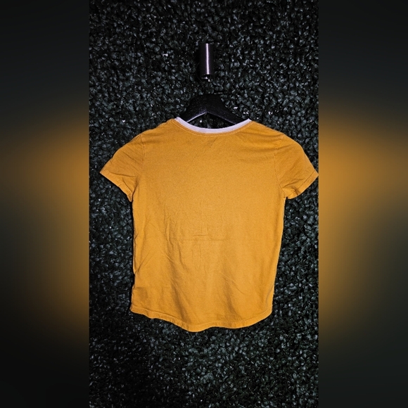 Old Navy Yellow Short Sleeve Tee - Picture 3 of 4